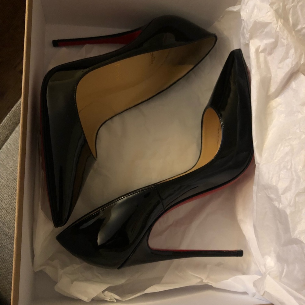 Christian louboutin so kate